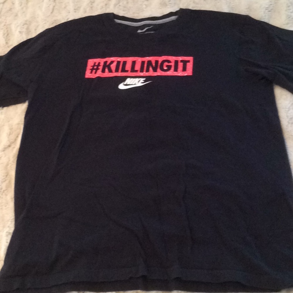 Nike tshirt